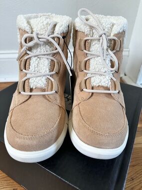 NWT Sorel Women's Explorer II Carnival Cozy Waterproof Casual Winter Boots